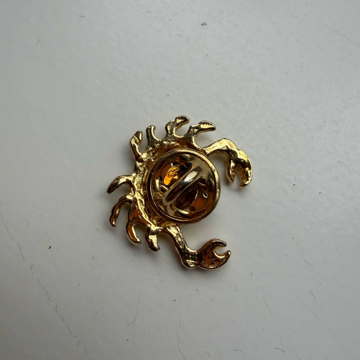 Vintage broche pin krab met strass-steentjes