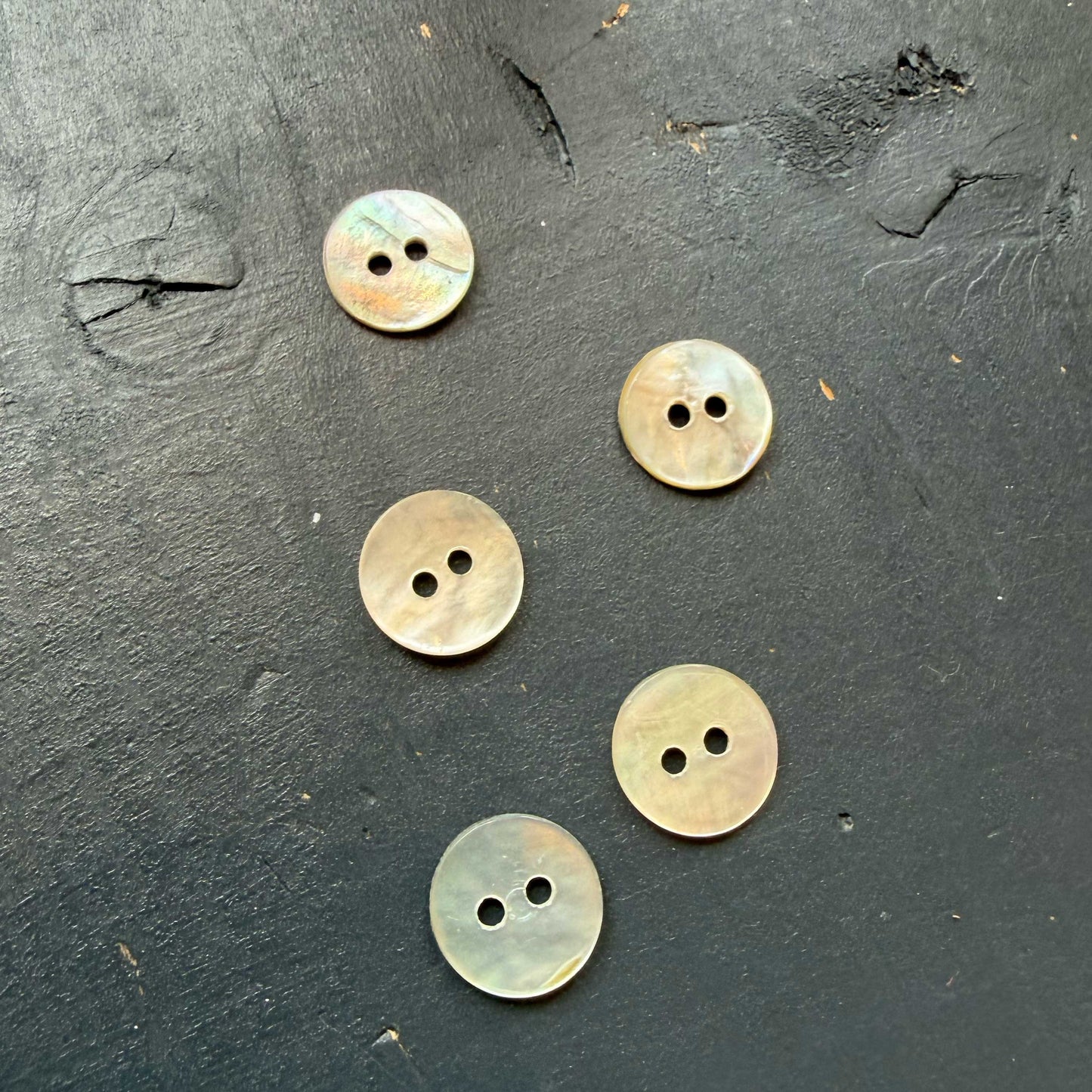 Parelmoer knopen 11 mm