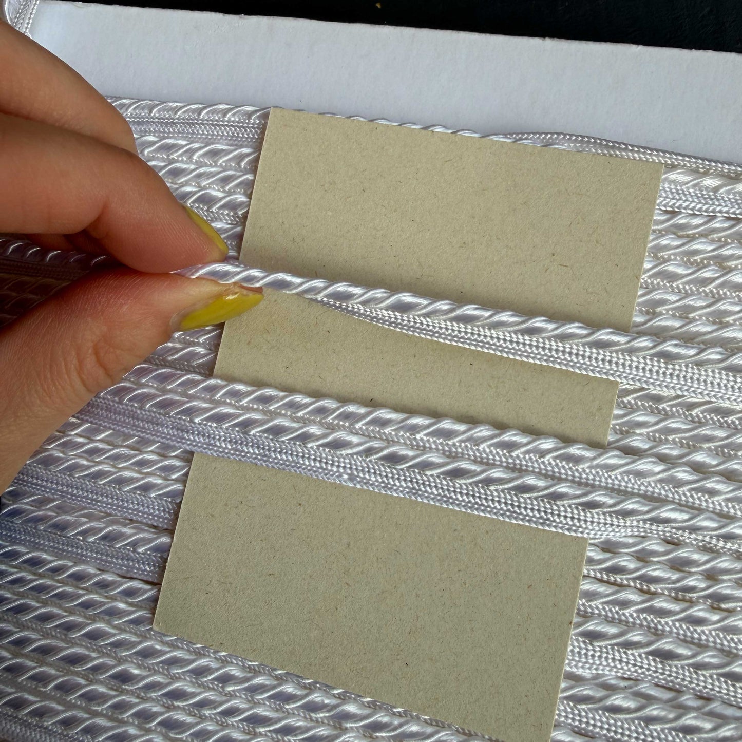 Paspelband gedraaid koord wit 3 mm