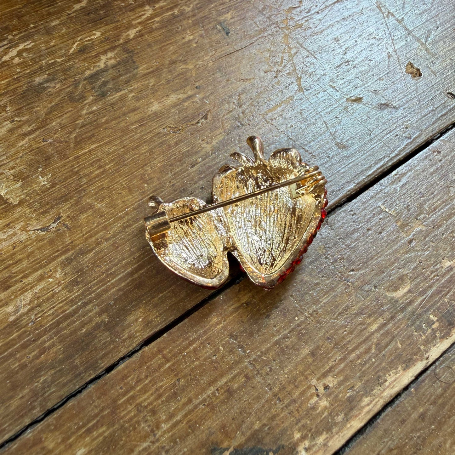 Broche aardbeien