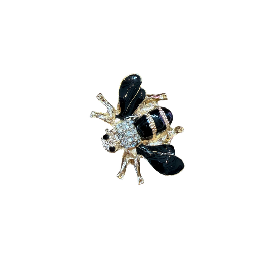 Broche bij