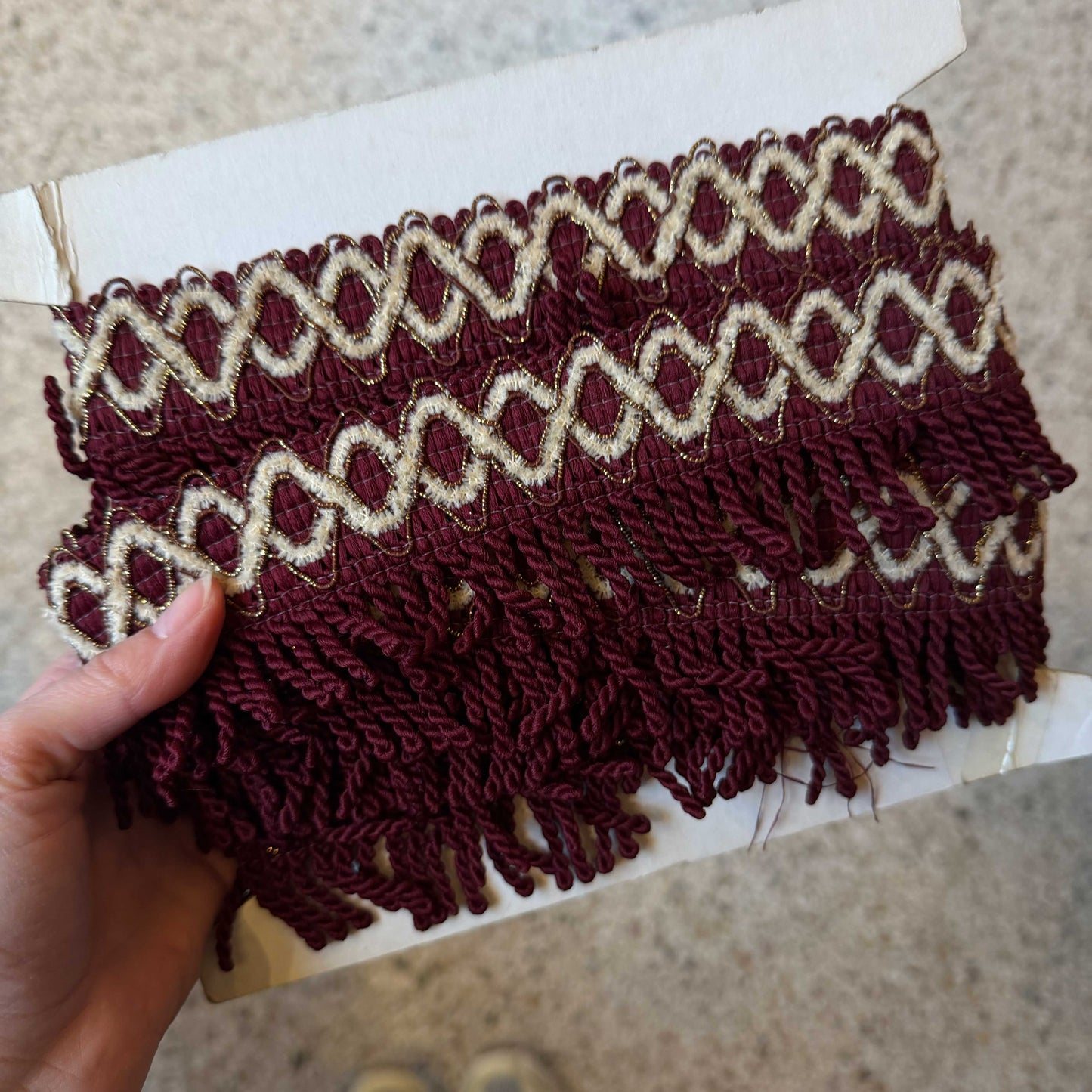 Franje sierband in bordeaux met creme en goud