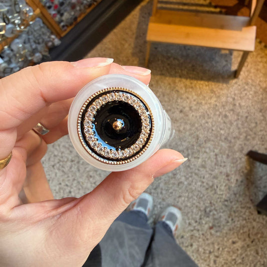 Knoop goud, zwart met diamantjes