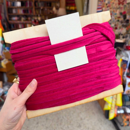 Fluwelen paspelband raspberry