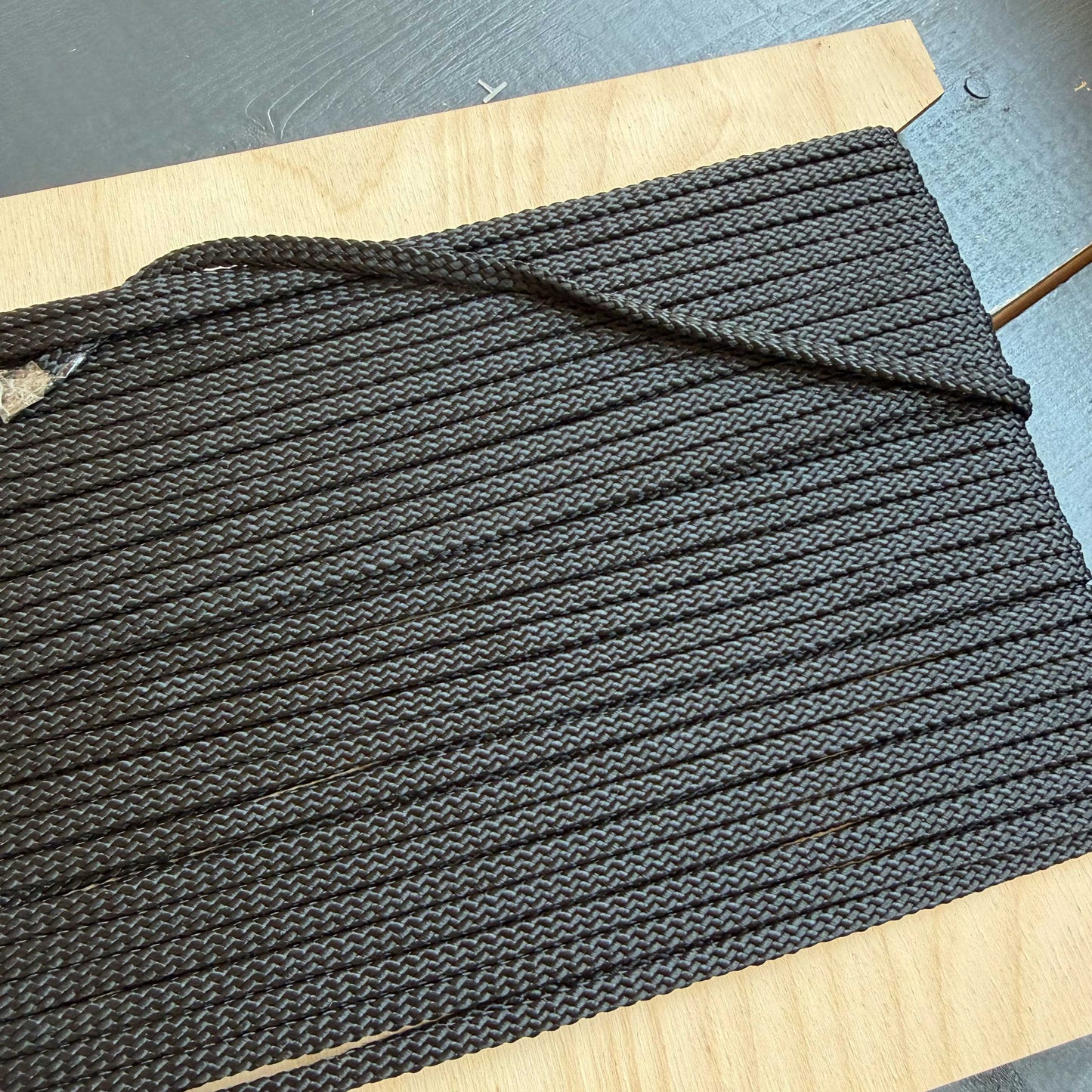 Geweven plat koord 5 mm zwart