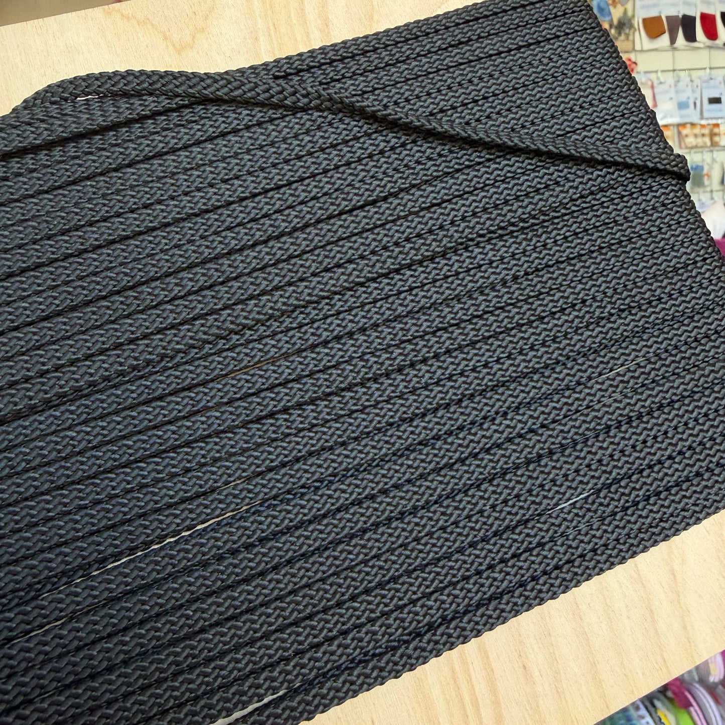 Geweven plat koord 5 mm zwart