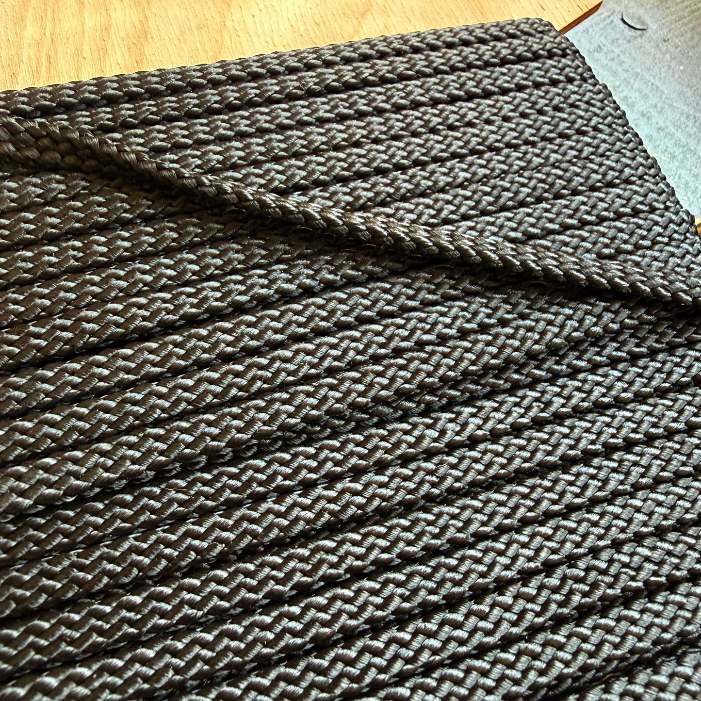 Geweven plat koord 5 mm zwart