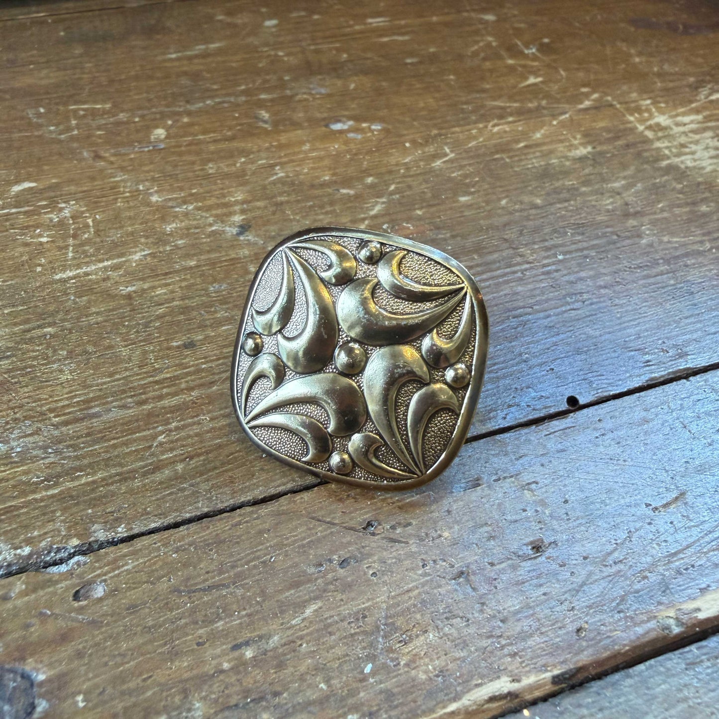 Vintage sjaalclip goudkleurig Art Nouveau