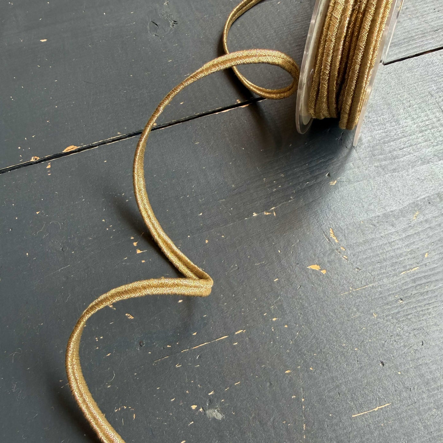 Soutache koord goud breed