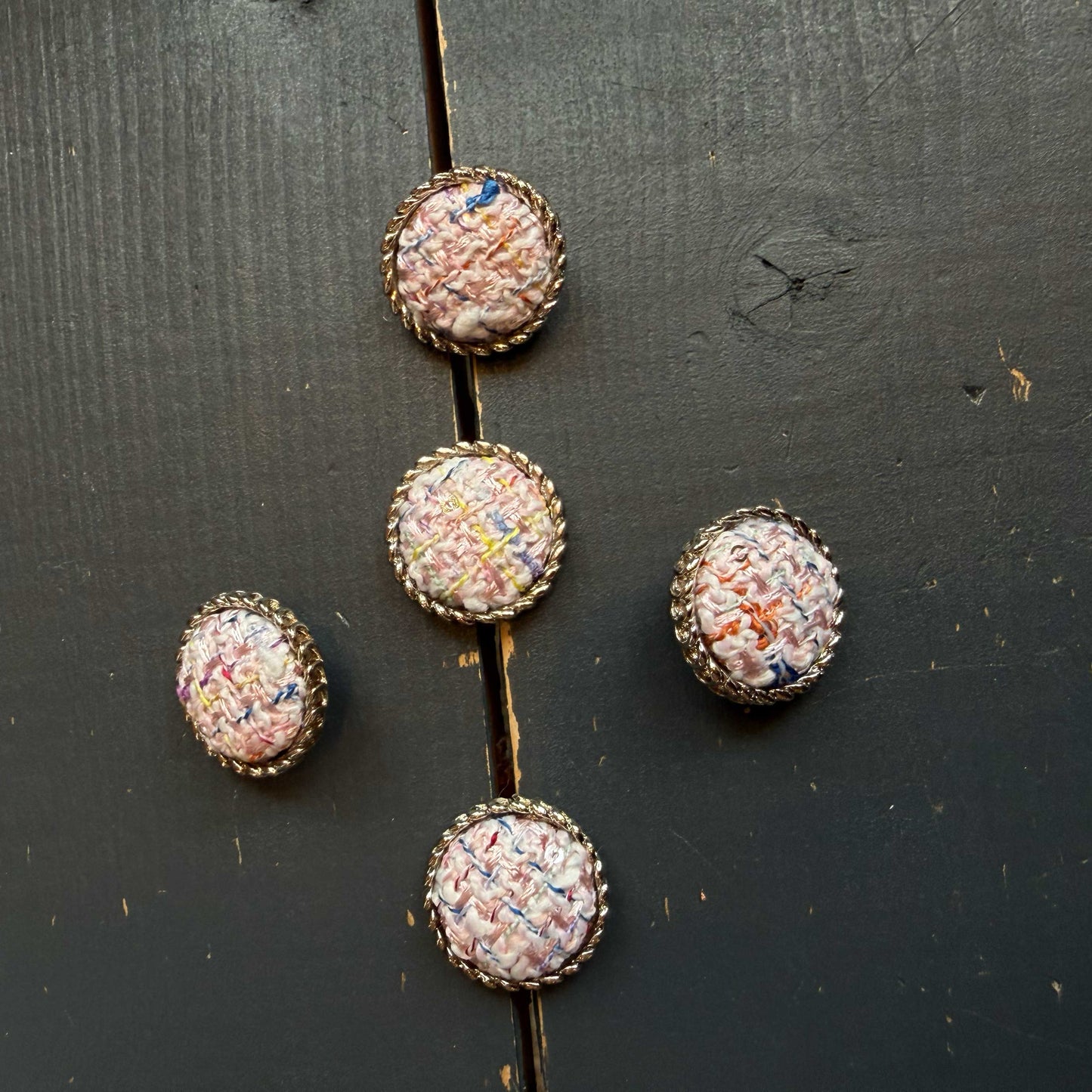 Zilveren stoffenknoop wit-multi kleuren