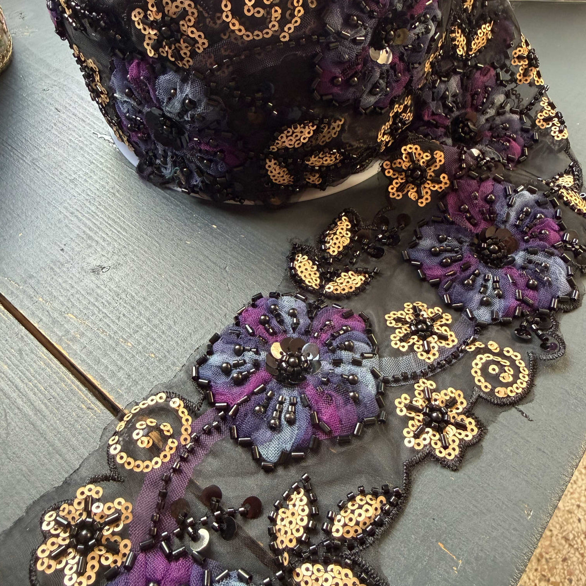 Twilight Bloom sierband