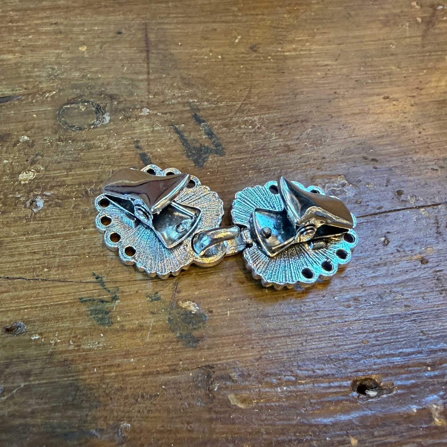 Vestsluiting clip zilver bloemen