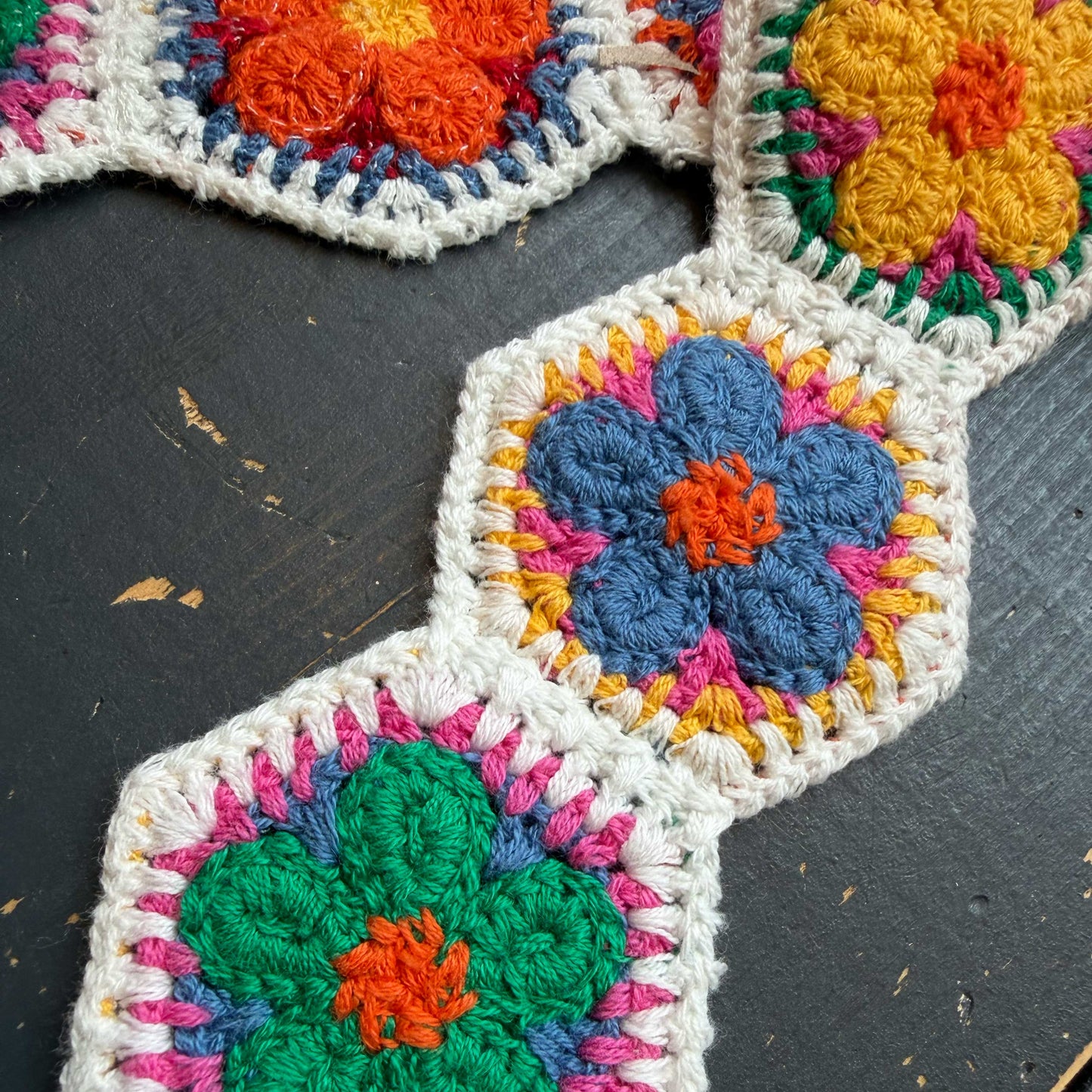Granny square band bloemen